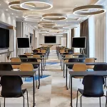 By Marriott Aparthotel Strasbourg