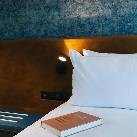 By Marriott Aparthotel 4*