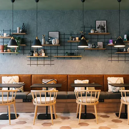公寓式酒店 By Marriott 4*