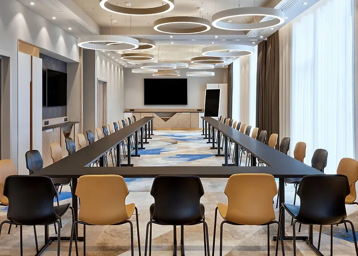 By Marriott Aparthotel