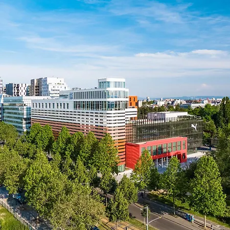 Aparthotel By Marriott Strasbourg