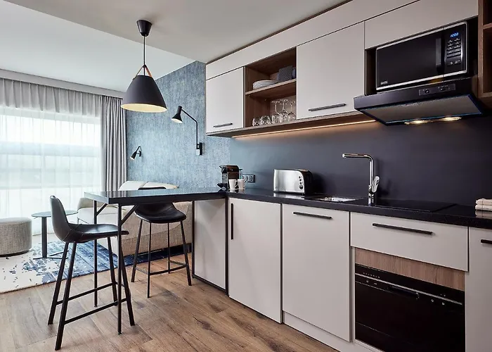 By Marriott Aparthotel