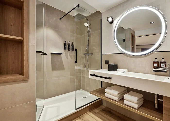 By Marriott Aparthotel 4*